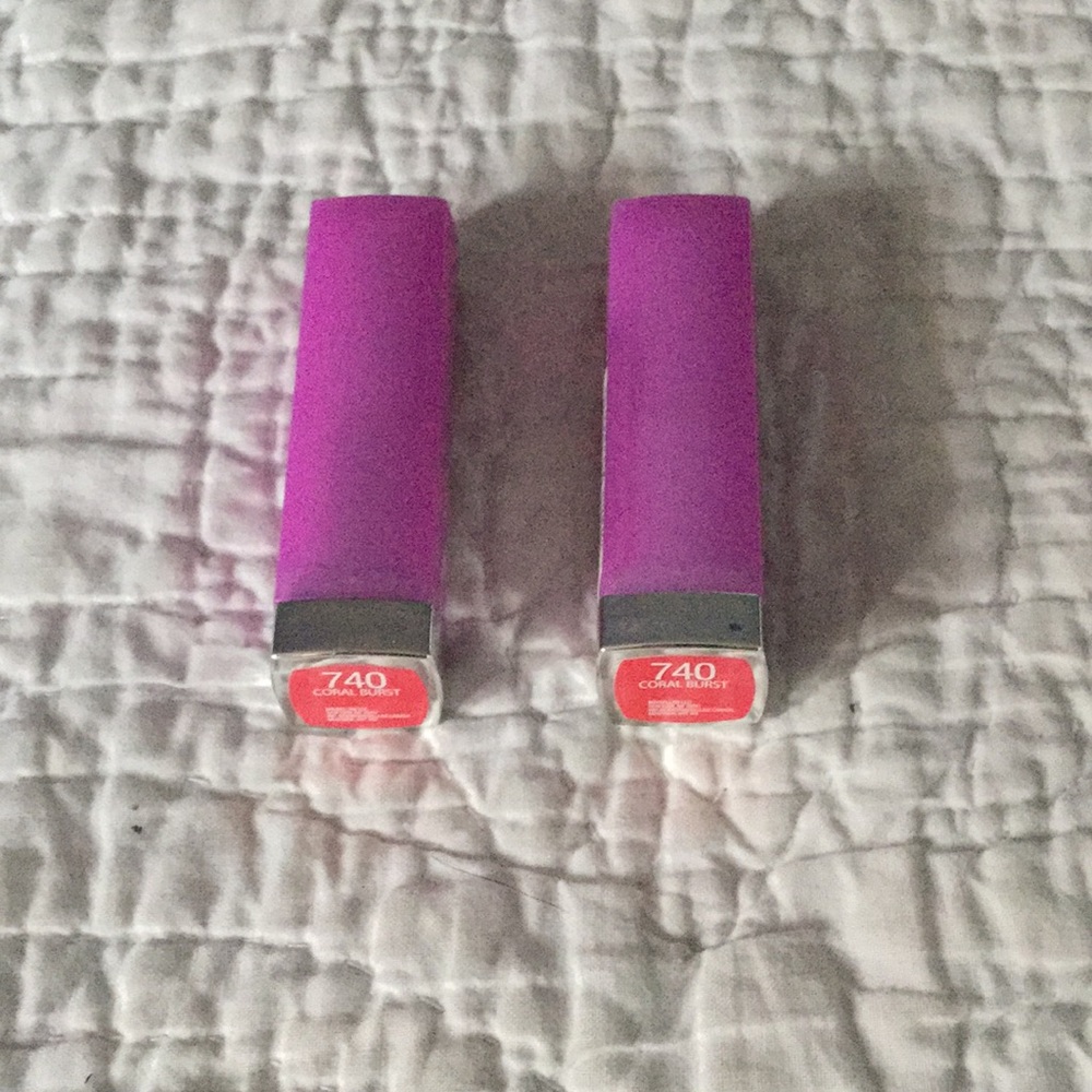 Maybelline coral lipstick